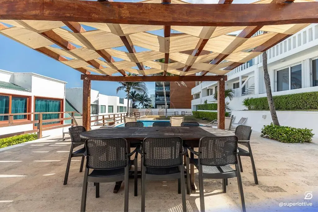 Deluxe Ocean View 3B Villa With Great Location Cancun Apartment