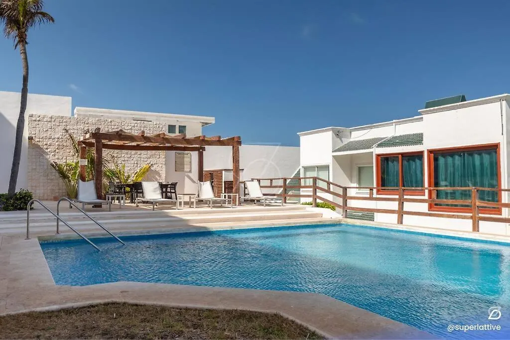 Deluxe Ocean View 3B Villa With Great Location Cancun Mexico